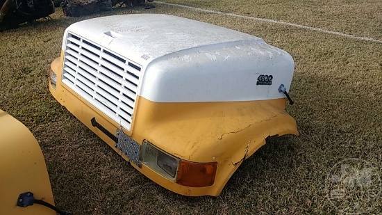 INTERNATIONAL 4900 HOOD
