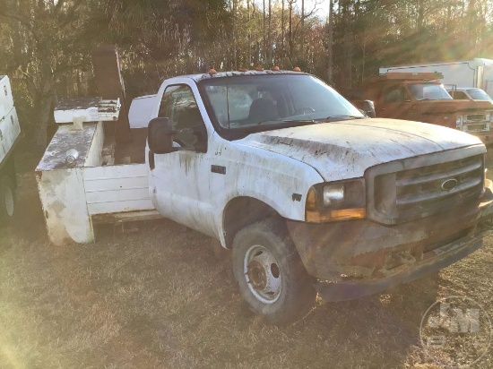 2001 FORD F-350 VIN: 1FDWF37S61EB88587 S UTILITY