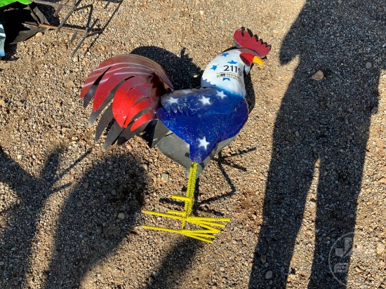 3' METAL ROOSTER