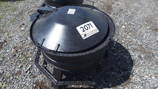 27" STEEL HOMEMADE FIRE PIT/GRILL