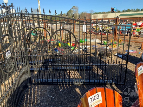 16' POWDER COATED GATE W/ DEER INLAY