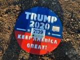METAL 'TRUMP 2020' SIGN