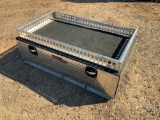 AMERICAN ALUMINUM ACCESSORIES DIAMOND PLATED TOOL BOX