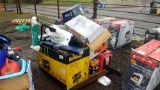 QTY OF MISC STORE RETURNS CONTAINING HEATER, SHOP VACS, CHAINSAW,