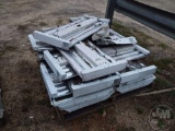 PALLET OF MISC SHOP/CEILING LIGHTS