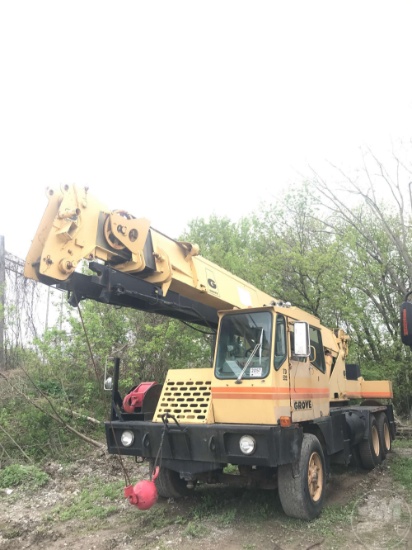 1982 GROVE 64422G VIN: BK1F22004J TRUCK CRANE