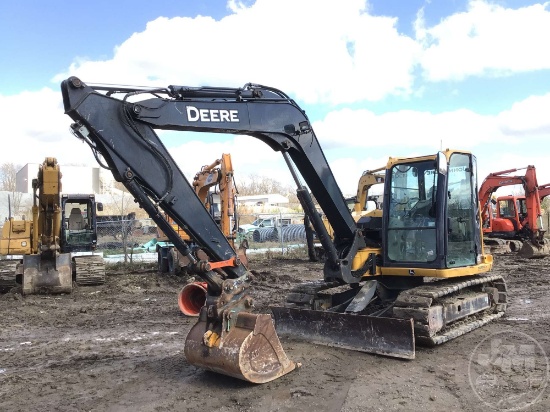 2015 DEERE 85G MINI EXCAVATOR SN: 017995