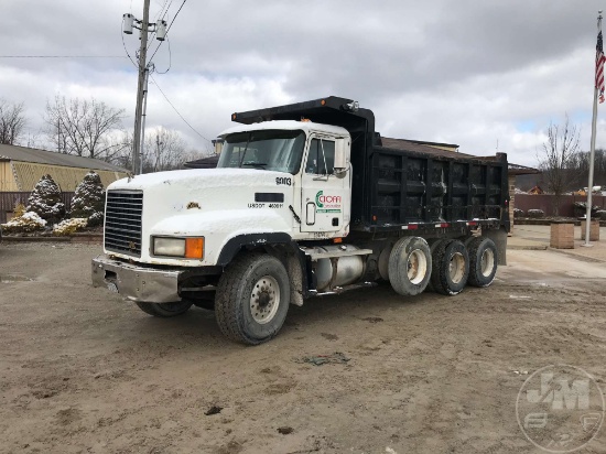 2000 MACK CL713 TRI-AXLE DUMP TRUCK VIN: 1M2AD09C6YW009487