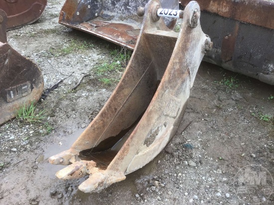 CAT 12”...... TRENCHING BUCKET