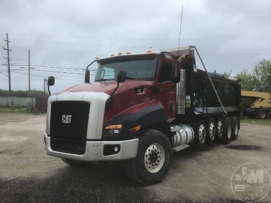 2016 CATERPILLAR CF7AA QUINT AXLE DUMP TRUCK VIN: 3HTJGTKTXGN772129