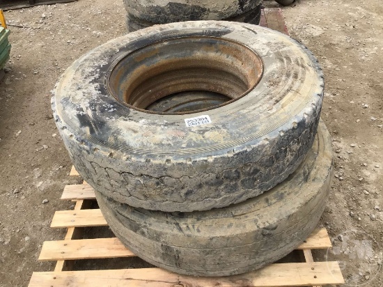 (2) 11R22.5 TIRES W/RIM