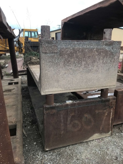 10'6" X 4' TRENCH BOX