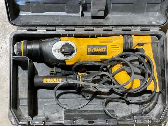 DEWALT HAMMER DRILL