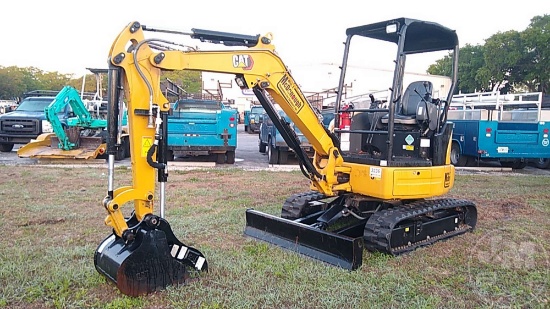2020 CATERPILLAR 303E MINI EXCAVATOR SN: CAT0303EVHHM04240