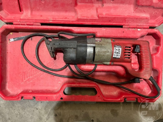MILWAUKEE RECIPROCATING SAW