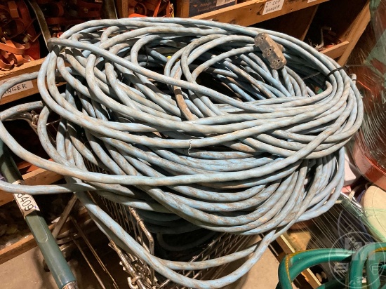 BASKET W/ MISC SIZE EXTENTION CORDS