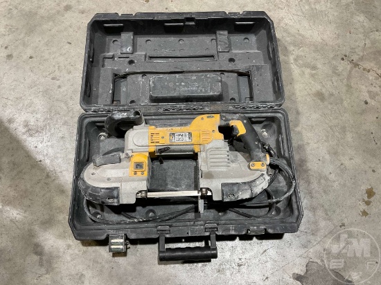 DEWALT DWM120 PORTABAND SAW