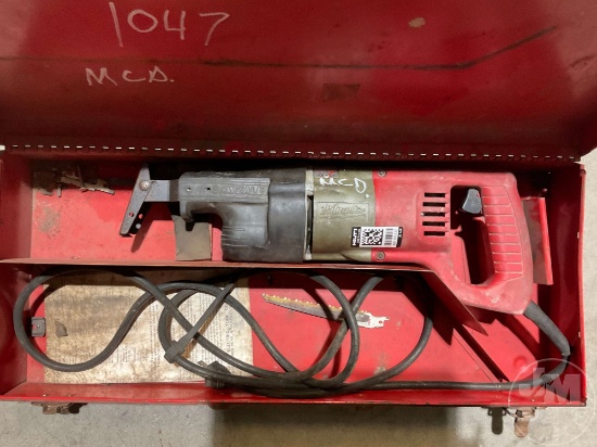 DEWALT RECIPROCATING SAW