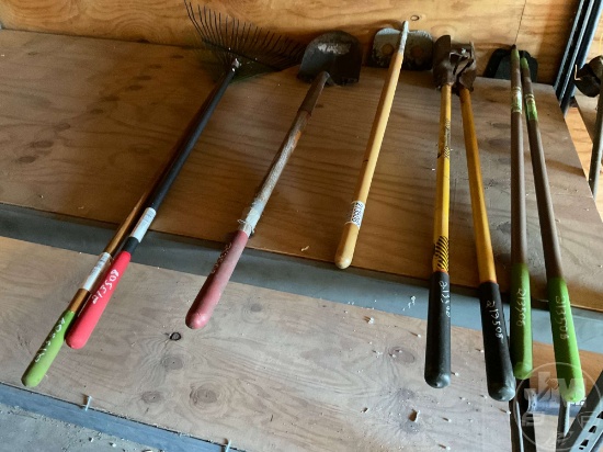 LANDSCAPING TOOLS