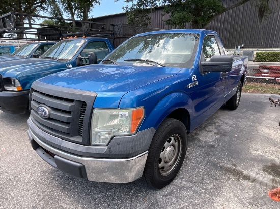 2010 FORD F-150XL REGULAR CAB PICKUP VIN: 1FTMF1CW5AKB97971