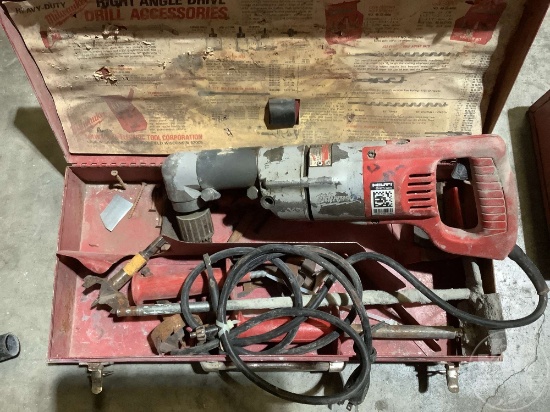 MILWAUKEE RIGHT ANGLE DRILL