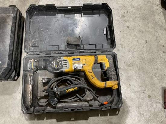 DEWALT D25263 HAMMER DRILL