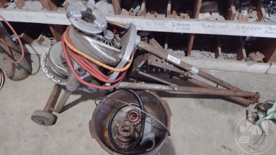 RIDGID 300 PIPE THREADER, W/ MISC DIES & PORTABLE PARTS