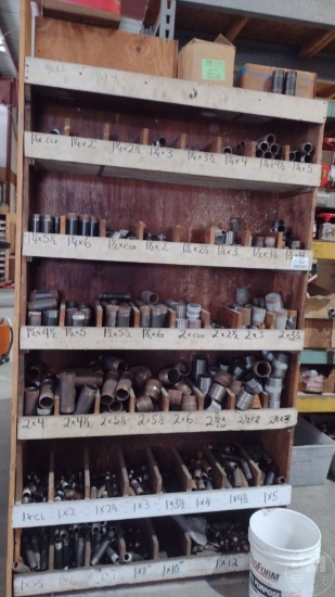 QTY OF MISC SIZED THREADED PIPE NIPPLES