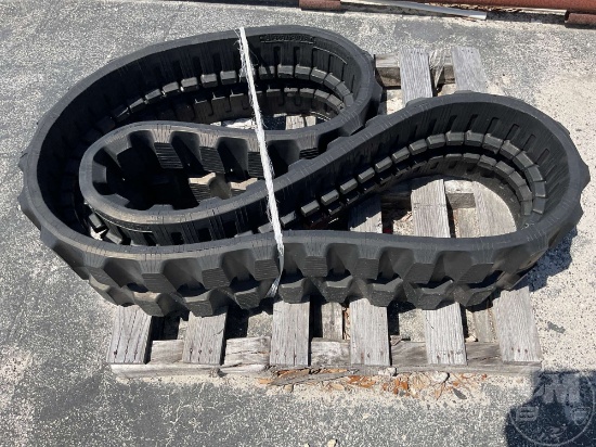 QTY (1) CRT-800 300X84X525WD RUBBER TRACK