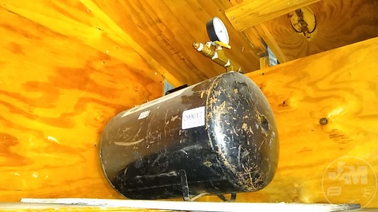 PORTABLE AIR TANK