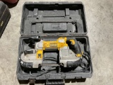 DEWALT DWM120 PORTABAND SAW