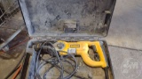 DEWALT D25213 ROTARY HAMMER