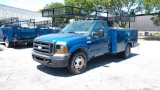 2005 FORD F-350 S/A UTILITY TRUCK VIN: 1FDWF36535EB31006