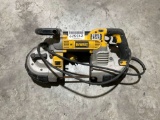 DEWALT DWM120 PORTABAND SAW