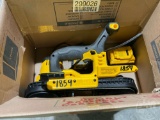 DEWALT DCS371 PORTABAND SAW