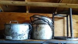 OIL PUMP GUN WITH POT AND STAND
