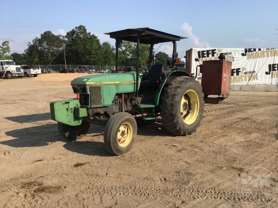 JOHN DEERE 5300 TRACTOR SN: LV5300E530052