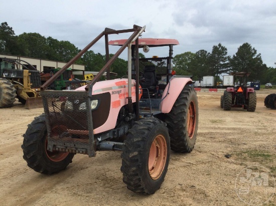 2007 KUBOTA M108SHD SN: 50131 4X4 TRACTOR