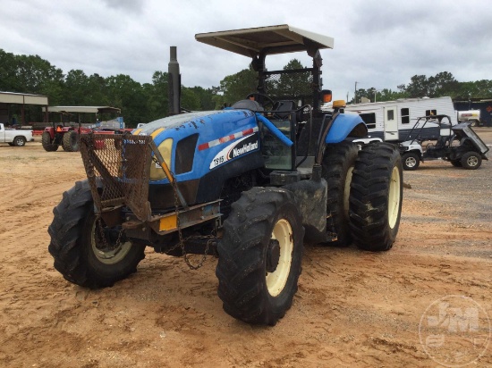 2004 NEW HOLLAND TS115A 4X4 TRACTOR SN: ACP228979
