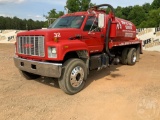 GMC TOP KICK VIN:  OBL S/A SEWER TRUCK