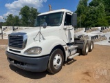 2006 FREIGHTLINER COLUMBIA VIN: 1FUJA6CK06LV83011 TANDEM AXLE DAY CAB TRUCK TRACTOR