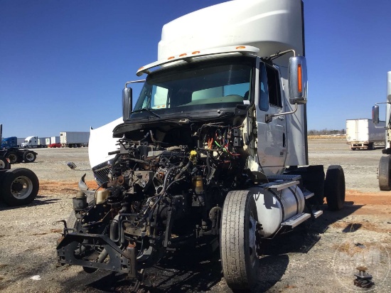 2013 INTERNATIONAL PROSTAR+ 122 VIN: 1HSDJSJR5DH295537 TANDEM AXLE DAY CAB TRUCK TRACTOR