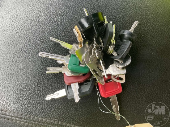 LOT OF MISCELLANEOUS EQUIPMENT KEYS