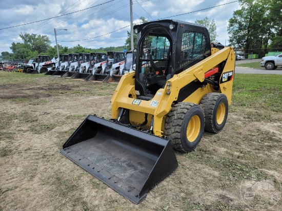 2016 CATERPILLAR 236D SKID STEER SN: CAT0236DABGZ04114 CAB