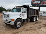 1990 INTERNATIONAL F-4900 TANDEM AXLE DUMP TRUCK VIN: 1HTSHZ3R7LH277205