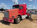 2011 KENWORTH T8 SERIES VIN: 1XKDDU9X9BJ282010 TANDEM AXLE TRUCK TRACTOR