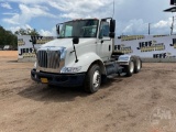 2009 INTERNATIONAL 8600 VIN: 1HSHXAHR69J044560 TANDEM AXLE DAY CAB TRUCK TRACTOR