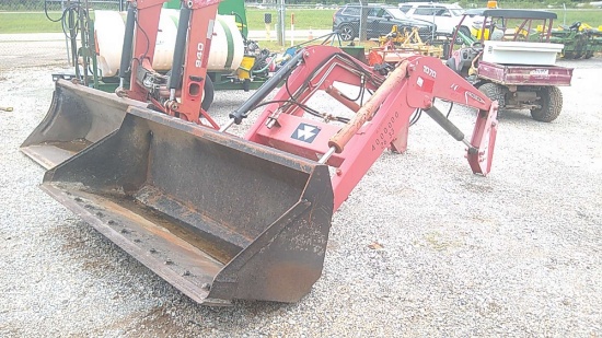 2006 MASSEY FERGUSON 1070 SN: VR7115187009 FRONT END LOADER