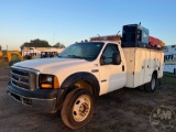 2006 FORD F-550 S/A UTILITY TRUCK VIN: 1FDAF57PX6EB50417