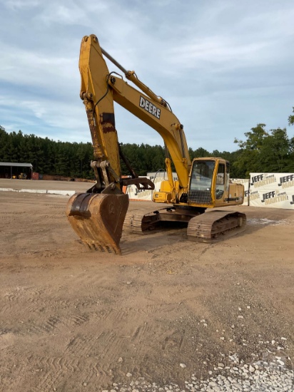 1999 DEERE 230LC HYDRAULIC EXCAVATOR SN: FF0230X600290